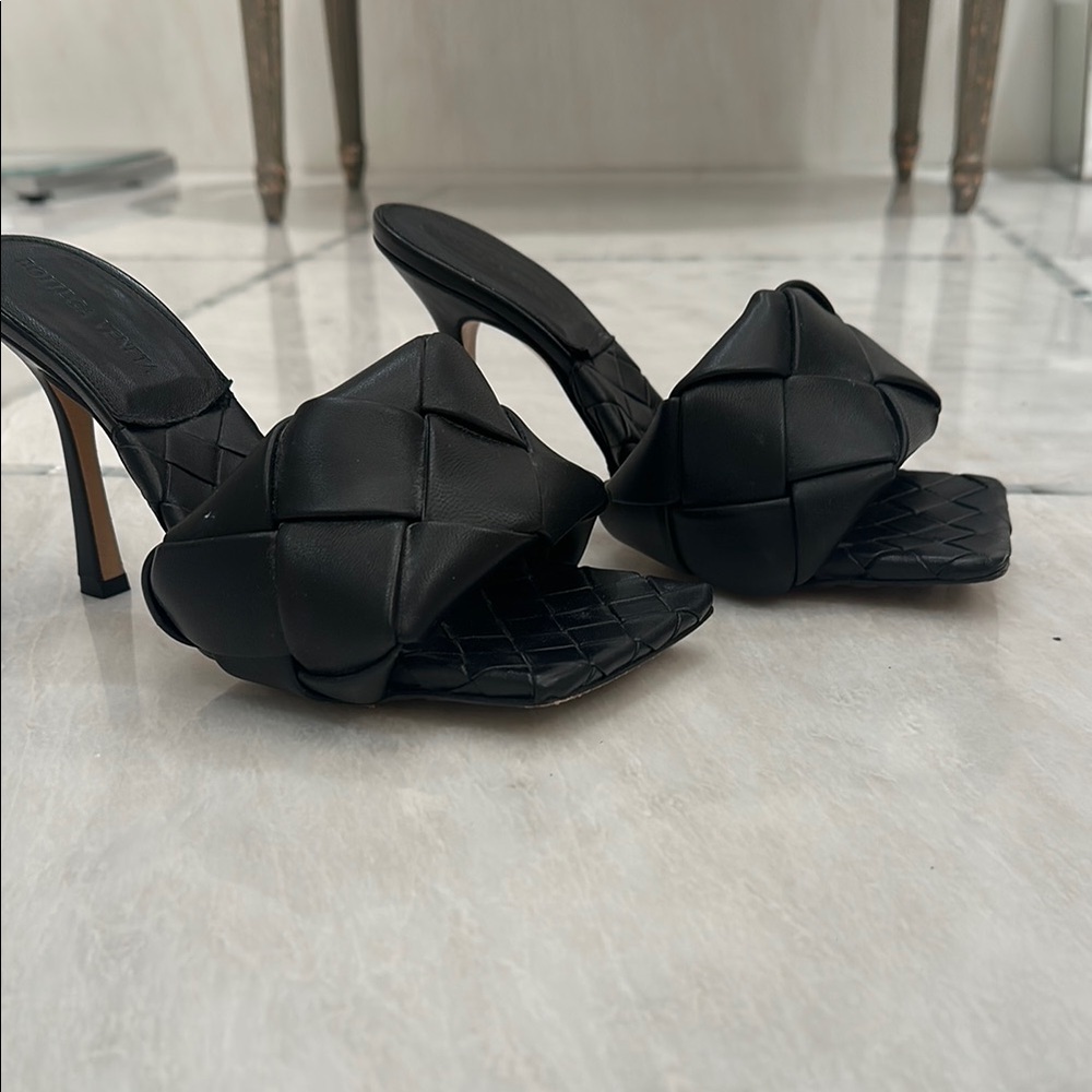 Elegant Black Women's Heeled Sandals